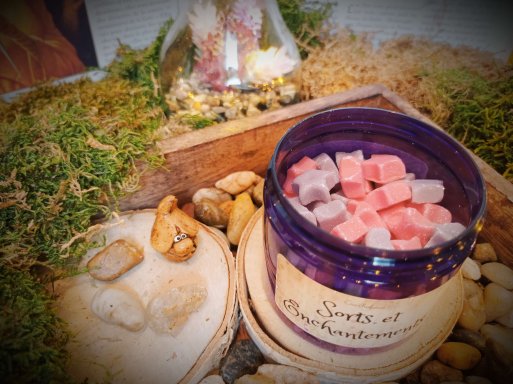 pot de mini fondants parfumés sorts et enchantements 1 pot de mini fondants parfumés sorts et enchantements 1